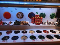 自助调料区-小龙坎老火锅(金柏林店)