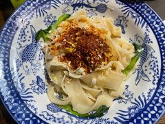 海碗油泼面-海碗油泼面·八次方·水库鱼·粘卷子(平谷店)