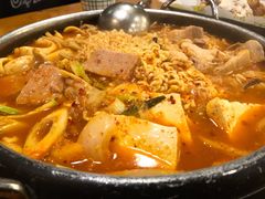 部队火锅-咕咕站韩国料理(紫金港店)