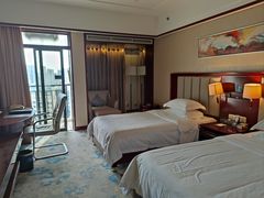 -天艺东环酒店(海口高铁东站龙湖天街店)