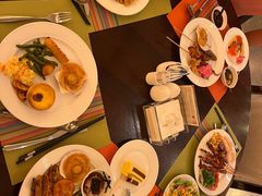 -岷山饭店-芝芝自助餐厅