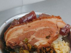 -梁阿婆廿年老牌扣肉糯米饭