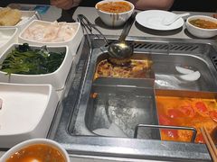 -海底捞火锅(关山保利店)