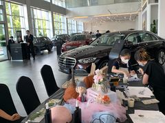 -奔驰上海利星(七宝店)