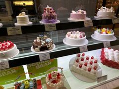 -巴黎贝甜(华堂新辰汇店)