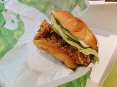 -德克士(香港街店)