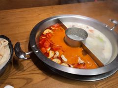 -佬土鹅肠火锅(解放路店)
