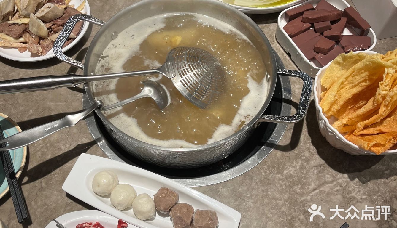 天冷就要吃暖呼呼的牛肉火锅啊！