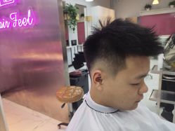 -Feel 羽毛接发