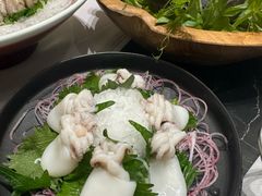 -红鼎豆捞·非遗鲍皇汤火锅(宝丰路店)