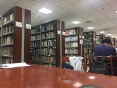 -武汉大学图书馆·文理学部总馆