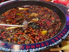-何师傅美蛙鱼头(汉街店)