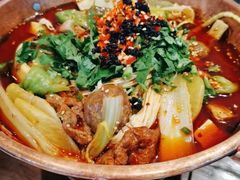 -成都你六姐·牛肉冒菜(城市集市合生汇店)