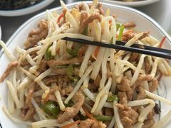 -丹水桥地锅鱼·翘嘴鲌·地方特色全鱼宴(丹江口大坝店)