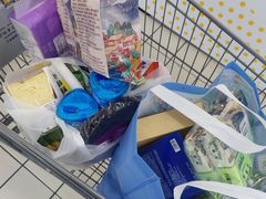 -沃尔玛(前山店)