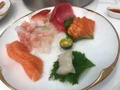 -京彩臻品火锅