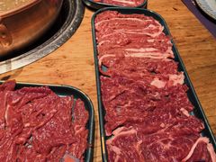 -牛村来人潮汕牛肉火锅(西单店)