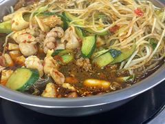 -周良天山牛杂城(天山路总店)