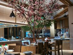 -蜜桃餐厅·伴山(湖滨商业街店)