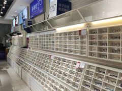 -诺柯视眼镜-蔡司依视路官方工厂店(淞南一店)