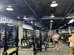 -TMG潮流健身(奥体莲荷里店)