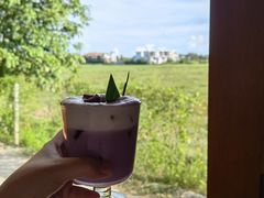 -Chom Cafe and Restaurant