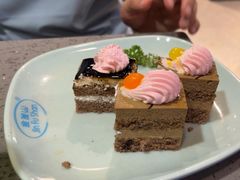-金滏山烤肉·海鲜·火锅自助餐厅(襄阳万达店)