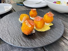 -MONICH牛排融合餐厅(和义大道购物中心店)