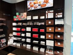 -Laderach 莱德拉(上海环贸iapm店)