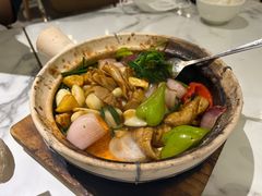 啫啫肥肠-粤·啫啫