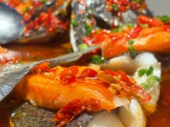 老坛剁椒蒸鱼头-七味·用心做好鱼(花桥店)