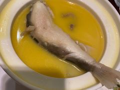 奶汤小䰾鱼-八分饱·西津会(西津渡店)