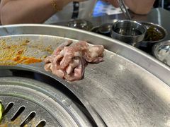 -哈哈碳都·牛肋条无限自助烤肉(宝龙店)