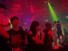 -V AMUSING CLUB·酒吧(银河中心店)