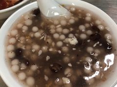 -芳婆糕团店(王府大街店)