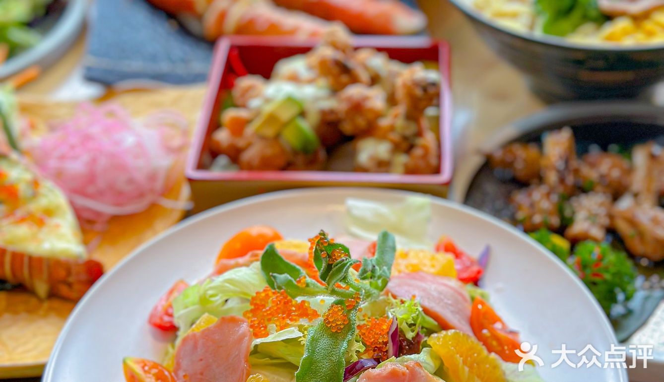 在武汉！你在吃一种很新的鳗鱼！