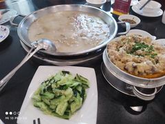 -老来福·非遗酸汤兔(凯旋路店)
