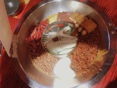 -谭鸭血老火锅(远大购物广场店)