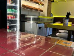 -赣南粉局·江西锅气炒米粉(南京西路店)