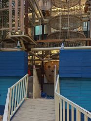 -PIPIKINGDOM皮皮王国欢乐号(欢乐海岸购物中心店)