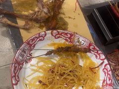 -破瓦寒窑·地摊烤羊排