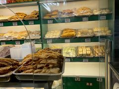 面包甜点陈列柜-南来顺饭庄·清真(南菜园店)