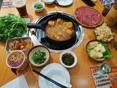 -黔三一夺夺粉酸汤火锅(百信店)