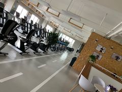 -一公里健身(龙湖紫都城店)