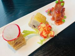 龙井三品-柒园·三十年创意杭帮菜(龙湖滨江天街店)