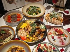 -Mogul Eatery·大亨餐酒馆