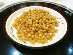 餐前油炸黄豆-鑫悦楼煎蟹·16年海鲜大排档