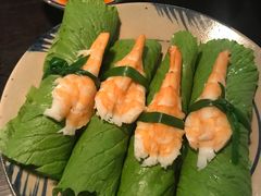 -Cuc Gach Quan Restaurant