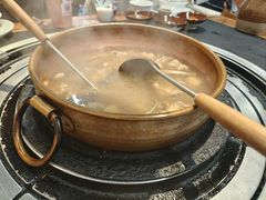 -阿山卓·野生菌火锅·纳西火塘烤肉