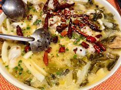 -洪帮主酸菜鲈鱼(连江万家店)